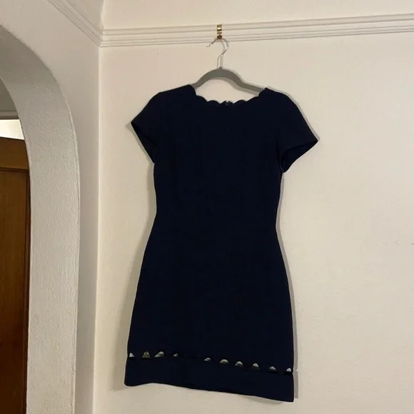 Club Monaco | Dresses | Work Cutie Club Monaco Adorable Navy Blue Dress  Scalloped Size 2 | Poshmark